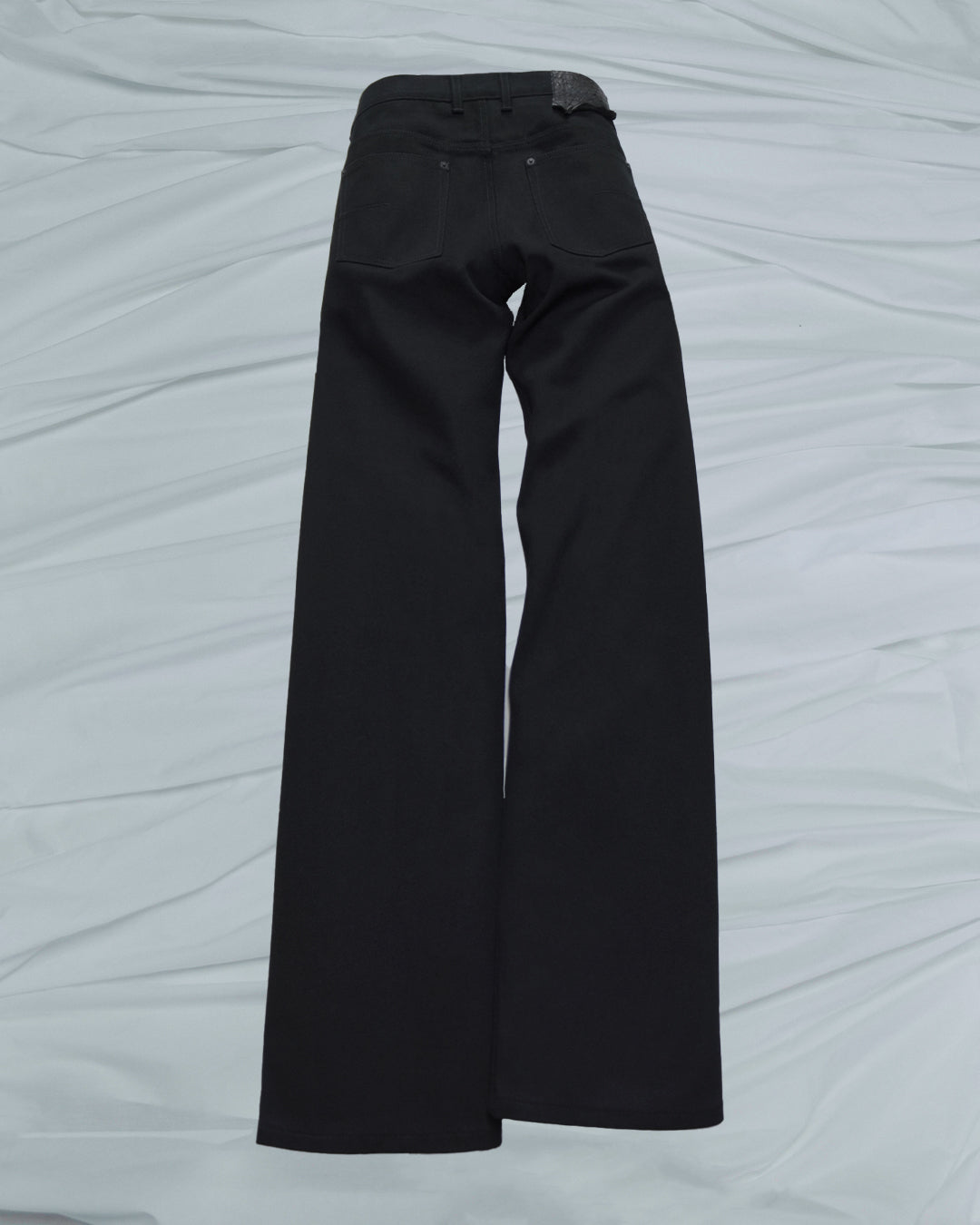 SNEPTED STRAIGHT LEG DENIM